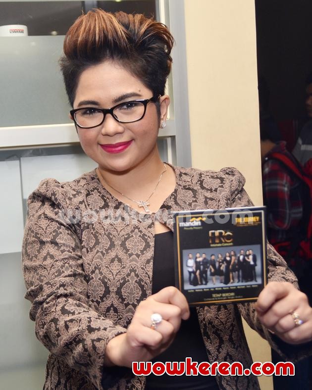 Joy Tobing: Berita, Foto, Video, Lirik, Biodata | WowKeren