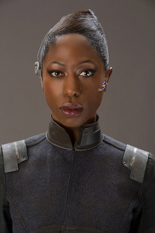 Gambar Foto Nikki Amuka-Bird di Film 'Jupiter Ascending'