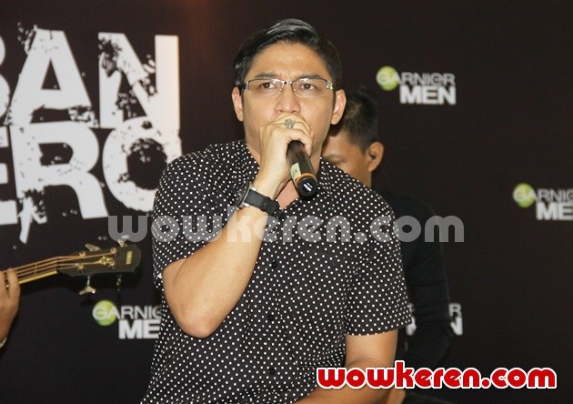 Gambar Foto Pasha Ungu di Konferensi Pers Kampanye Garnier Urban Hero