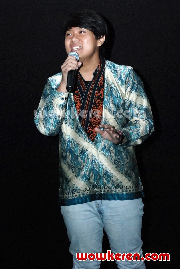 Gambar Foto Christopher Jimmy Lee Tampil di Launching Blitz ArtHouse - Rumah Film Indonesia