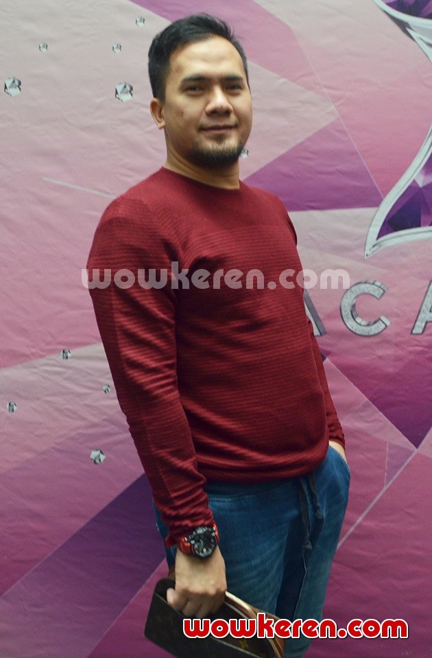 Gambar Foto Saiful Jamil Hadiri Konferensi Pers 'D'Academy' Season 2
