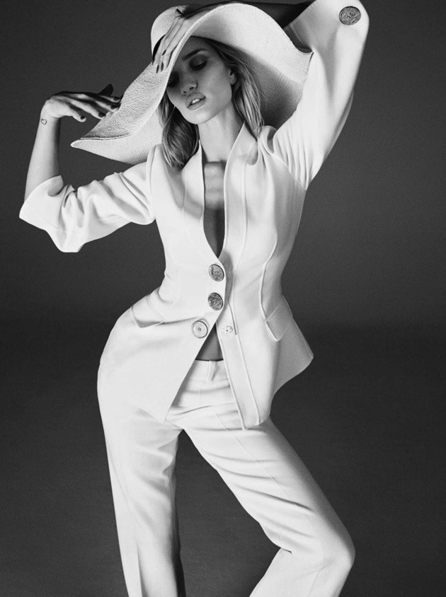 Foto Rosie Huntington-Whiteley di Majalah Elle UK Edisi Februari 2015