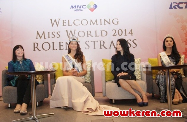Gambar Foto Jumpa Pers Penyambutan Miss World 2014