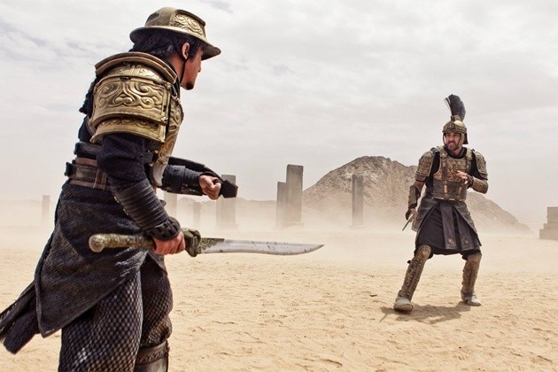 Gambar Foto Huo An Duel Melawan Tentara Romawi