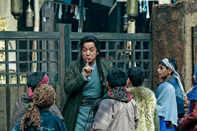 Gambar Foto Aksi Komedi Khas Jackie Chan Juga Masih Terlihat di Film 'Dragon Blade'