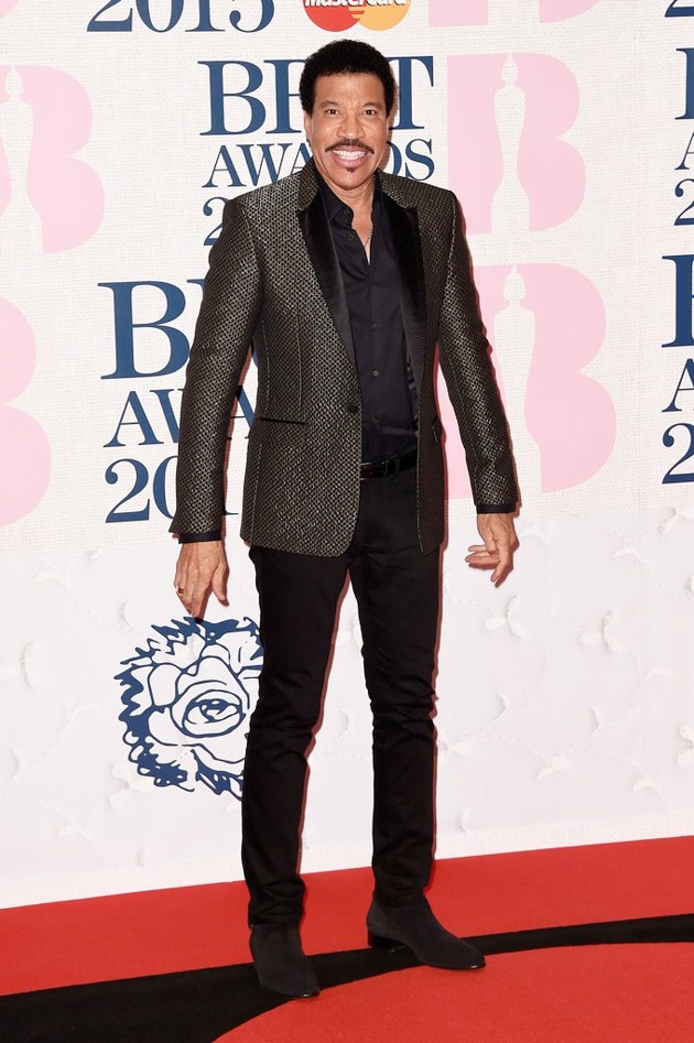 Foto Lionel Richie di Red Carpet BRIT Awards 2015