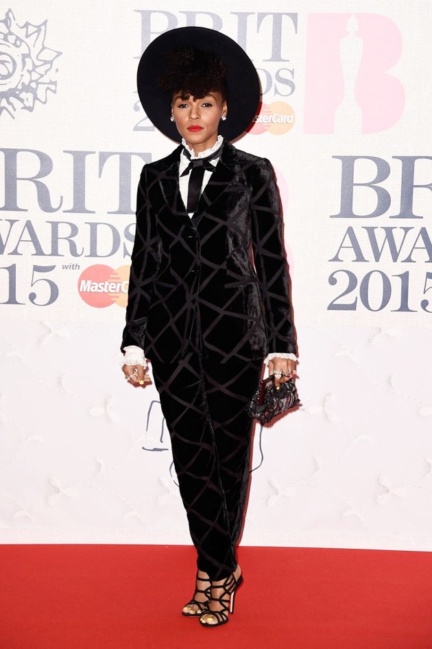 Gambar Foto Janelle Monae di Red Carpet BRIT Awards 2015