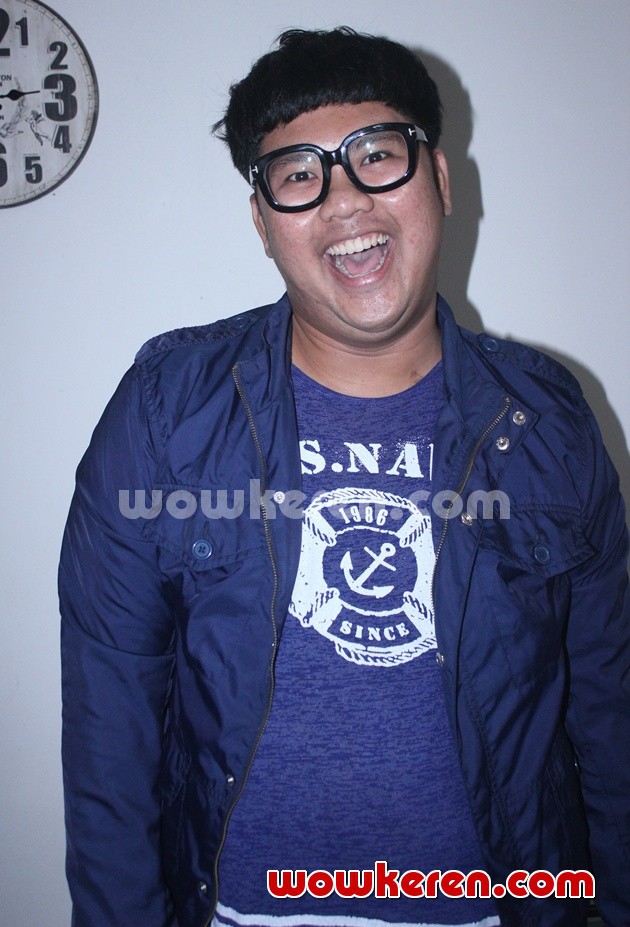 Gambar Foto Ricky Cuaca Ditemui di Kediamannya