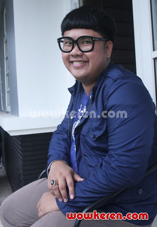 Gambar Foto Ricky Cuaca Ditemui di Kediamannya
