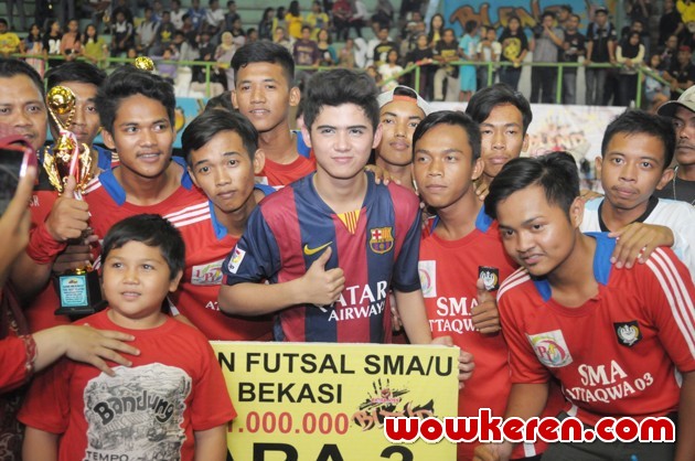 Gambar Foto Aliando Saat Ditemui di Gor Bekasi, Jawa Barat