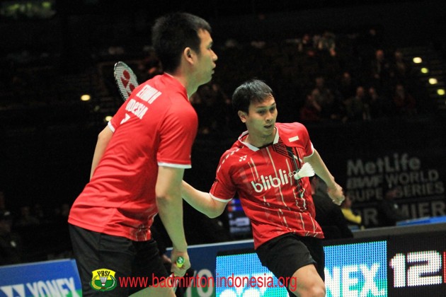 Gambar Foto Hendra Setiawan dan Mohammad Ahsan Saat Berlaga di All England 2015