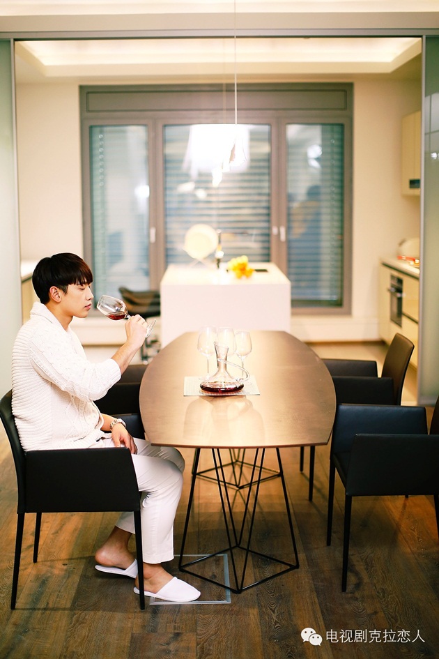 Gambar Foto Akting Romantis Rain di Drama Terbaru Diamond Lover