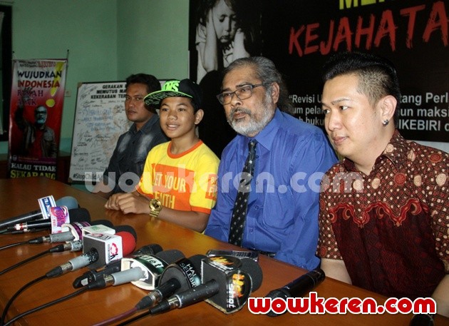 Gambar Foto Tegar Gelar Jumpa Pers Terkait Kasus Pelecehan Seksual Manajernya