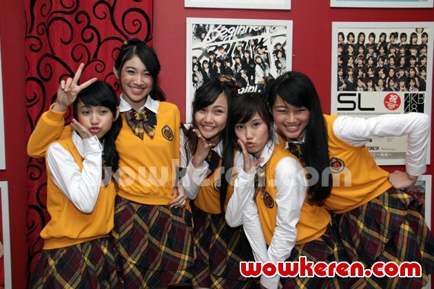 Gambar Foto Pertunjukan Perdana Team T JKT48