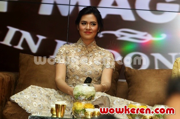 Gambar Foto Raisa di Pembukaan 'Magnum Chocolate Pleasure'