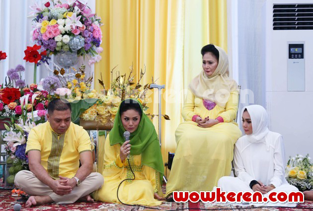 Gambar Foto Syukuran Ulang Tahun Krisdayanti yang ke-40