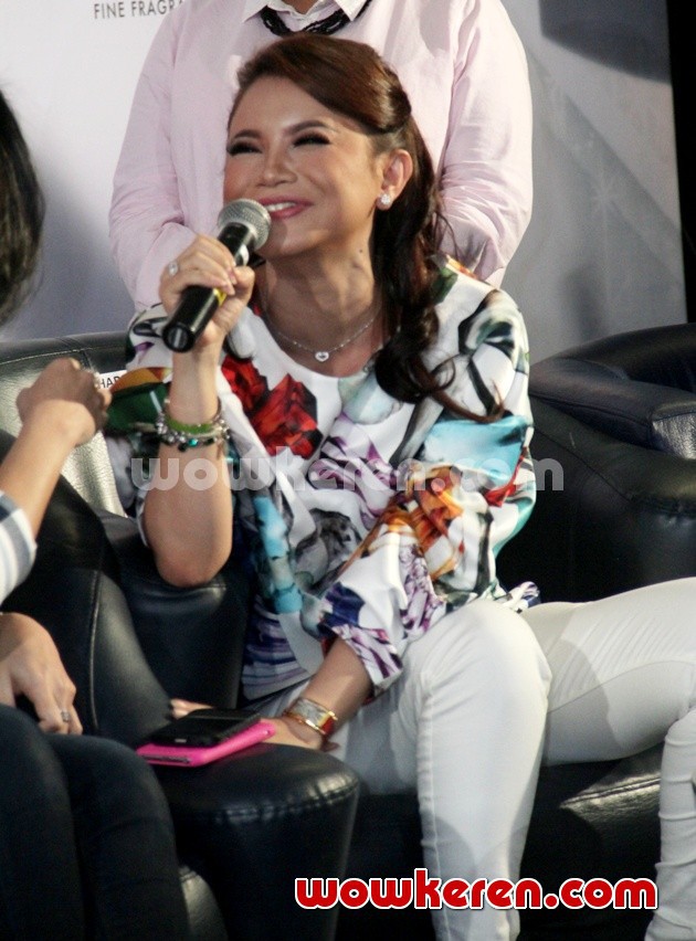 Gambar Foto Rossa di Press Conference 'X Factor' Indonesia