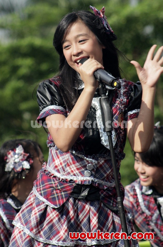 Gambar Foto JKT48 Saat Kampanye Senbatsu Sousenkyo