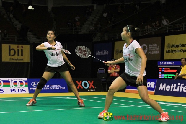 Foto Greysia Polii/Nitya Krishinda Maheswari di Malaysia Open 2015