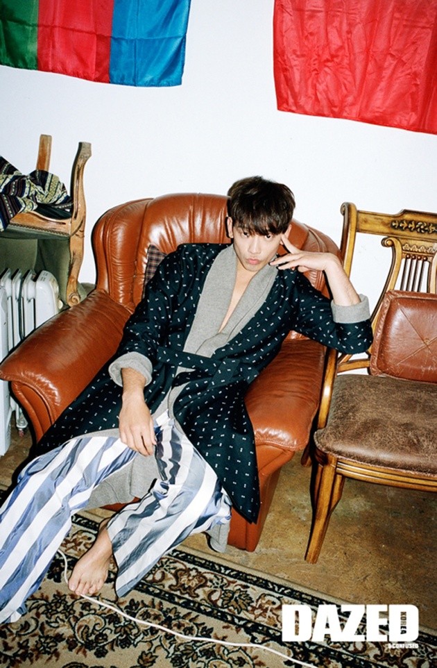 Gambar Foto Rain di  Majalah Dazed & Confused Korea Edisi Januari 2015