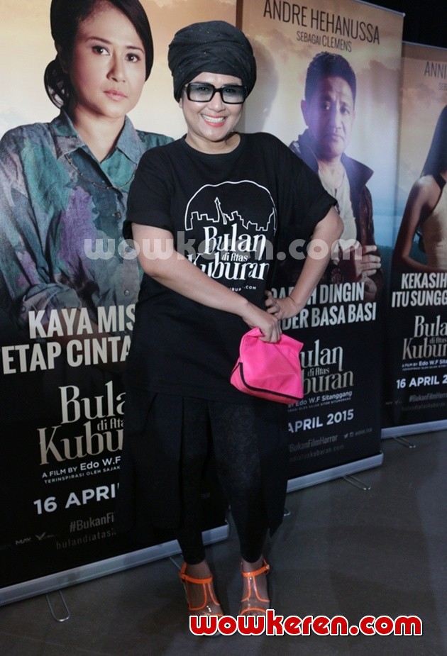 Gambar Foto Ria Irawan di Jumpa Pers Film 'Bulan di Atas Kuburan'