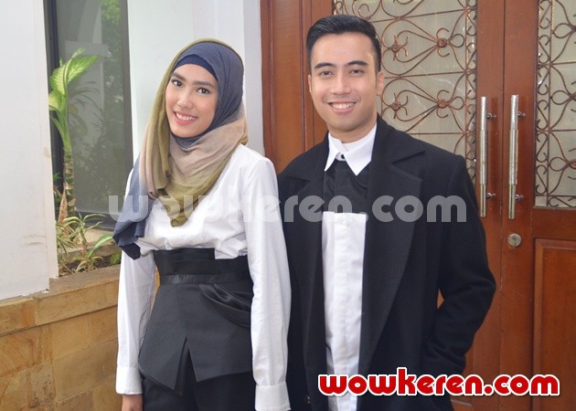 Gambar Foto Alika Bersama Vidi Aldiano Usai Syuting Video Klip 'Akhirnya'