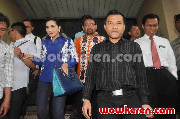 Gambar Foto Ashanty dan Anang Hermansyah Datangi Mabes Polri Meminta Bantuan Memberantas Pembajakan