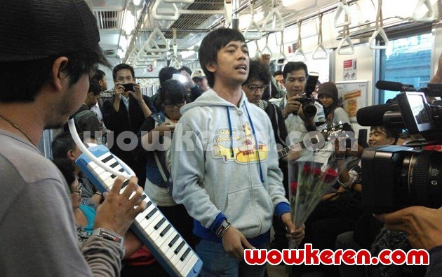 Gambar Foto D'Masiv Promosi Single 'Pede'