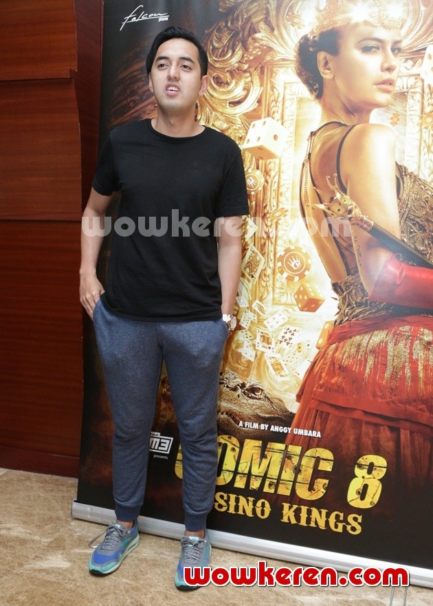Gambar Foto Kemal Palevi di Perilisan Poster & Trailer Film 'Comic 8: Casino Kings'