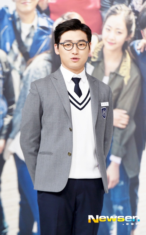 Gambar Foto David Lee Berperan Sebagai Park Min Joon