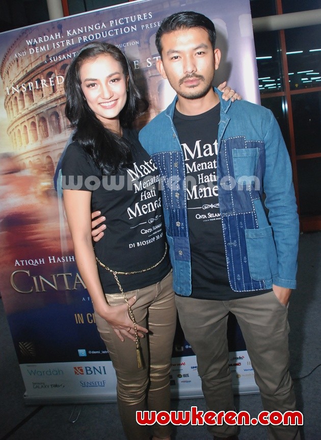 Gambar Foto Atiqah Hasiholan dan Rio Dewanto di Press Screning Film 'Cinta Selamanya'