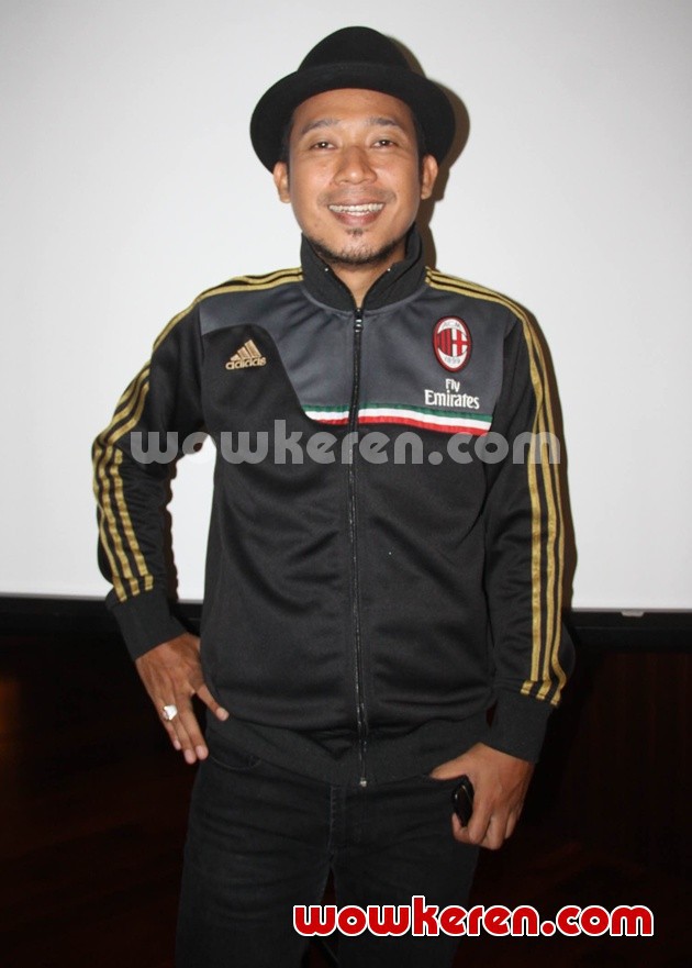 Gambar Foto Denny Cagur di Konferensi Pers Program Baru Trans TV