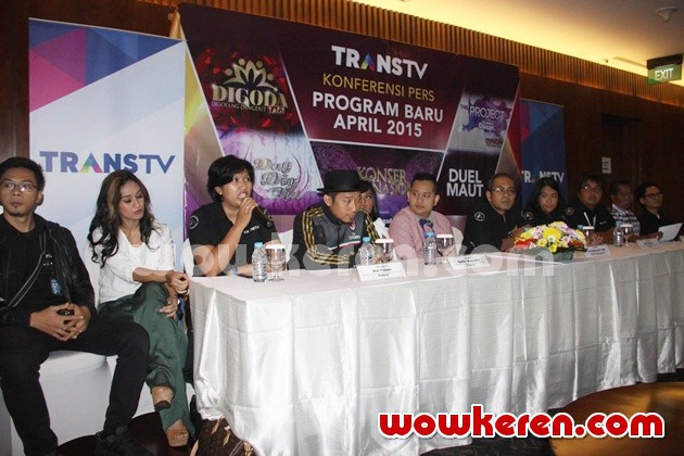 Gambar Foto Konferensi Pers Program Baru Trans TV