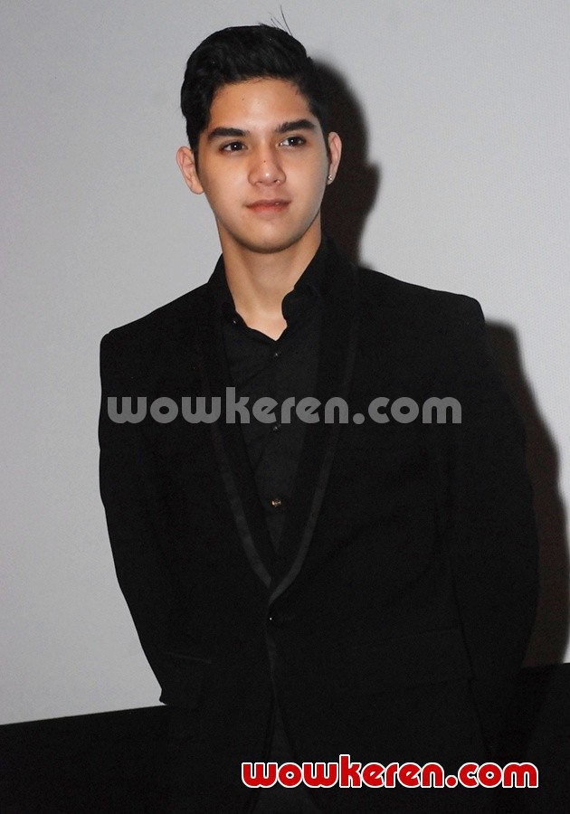 Gambar Foto Al Ghazali Hadiri Gala Premier Film 'LDR'