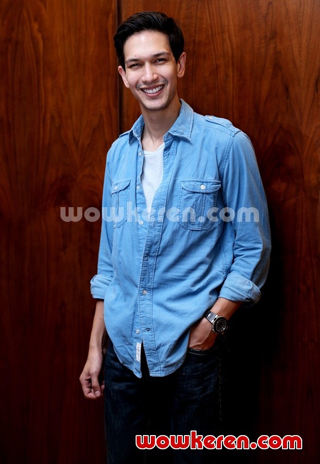 Gambar Foto Dimas Beck di Konferensi Pers Program Baru Trans TV Mei 2015