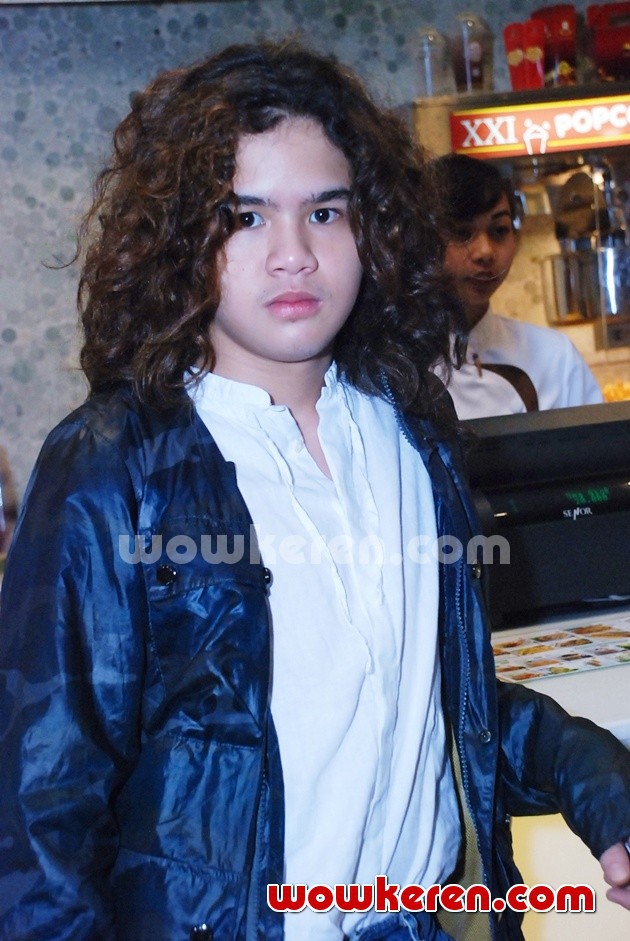 Gambar Foto Dul Jaelani Hadiri Gala Premier Film 'LDR'