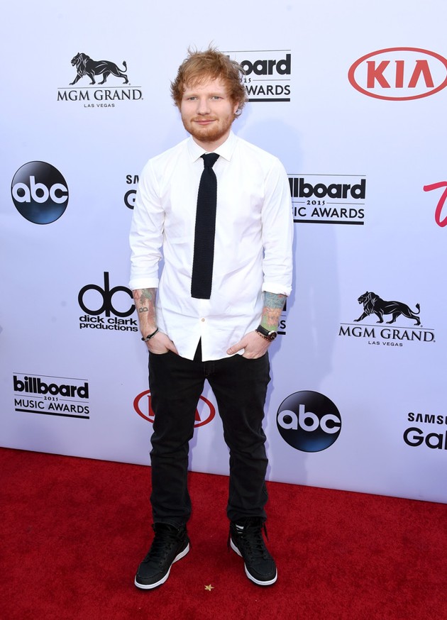 Foto Ed Sheeran di Red Carpet Billboard Music Awards 2015