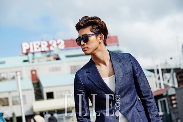 Gambar Foto Tampannya Taecyeon 2PM di Majalah ELLE Korea Edisi Juni 2015