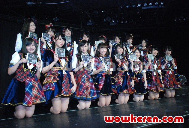 Gambar Foto JKT48 Gelar Press Conference Launching Single ke 10 'Refrain Penuh Harapan'