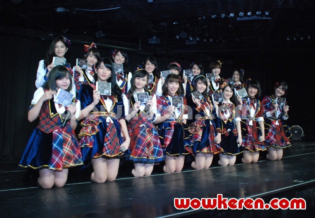 Gambar Foto JKT48 Gelar Press Conference Launching Single ke 10 'Refrain Penuh Harapan'