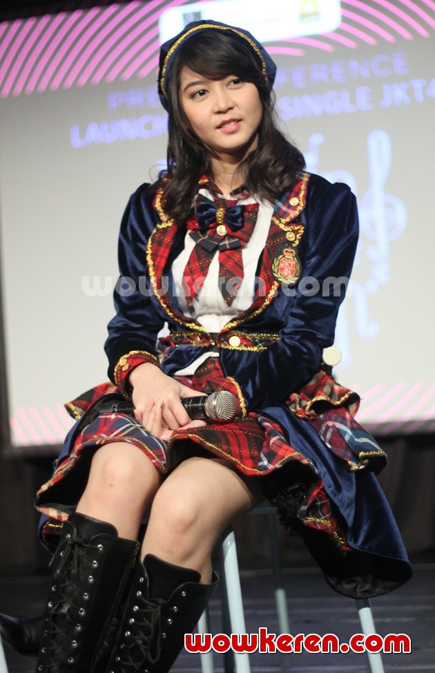 Gambar Foto Ve JKT48 di Press Conference Launching Single ke 10 'Refrain Penuh Harapan'
