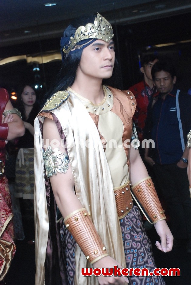 Gambar Foto Ario Gumilang di Press Conference Sinetron 'Arjuna'