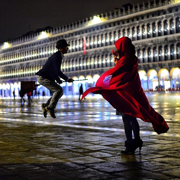 Gambar Foto Halno Saat Lakukan Pemotretan di Italia