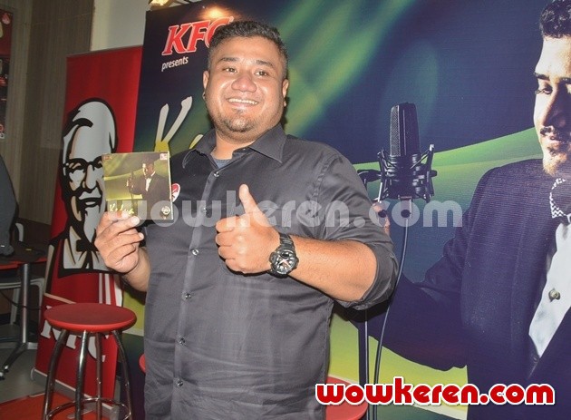 Gambar Foto Mike Mohede Rilis Album 'Kedua'