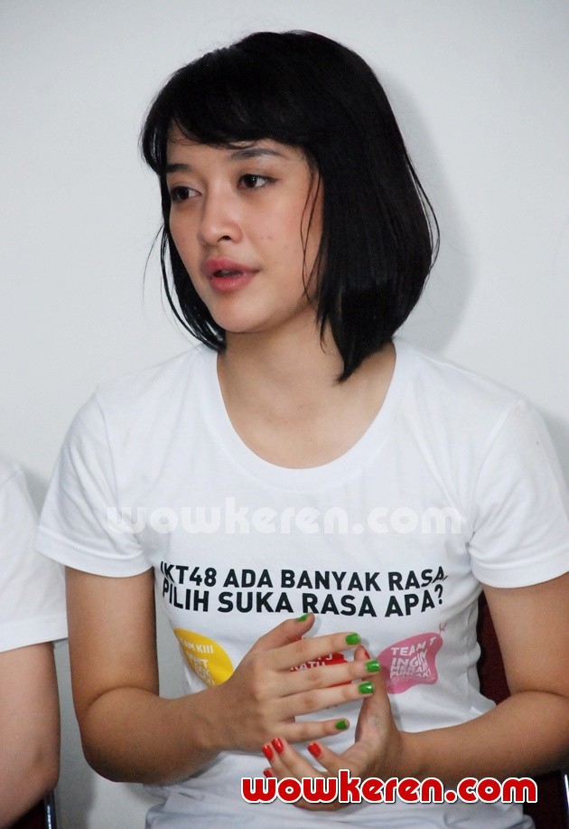 Gambar Foto Kinal JKT48 di Press Conference 'JKT48 Ada Banyak Rasa, Pilih Suka Rasa Apa?'