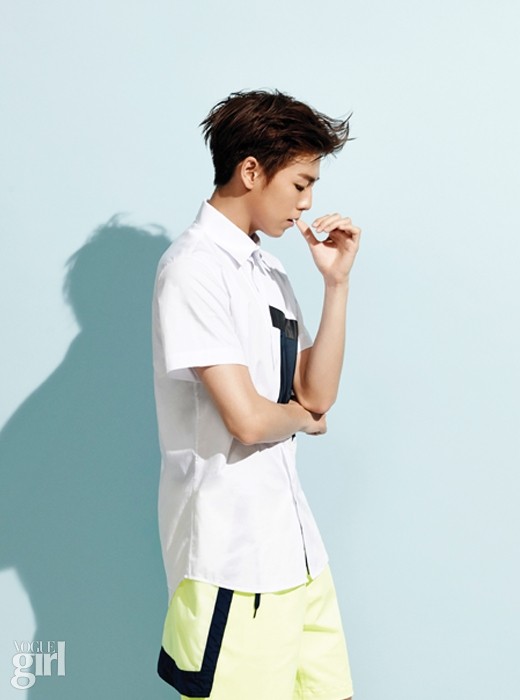 Gambar Foto Lee Hyun Woo di Majalah Vogue Girl Edisi Juni 2015