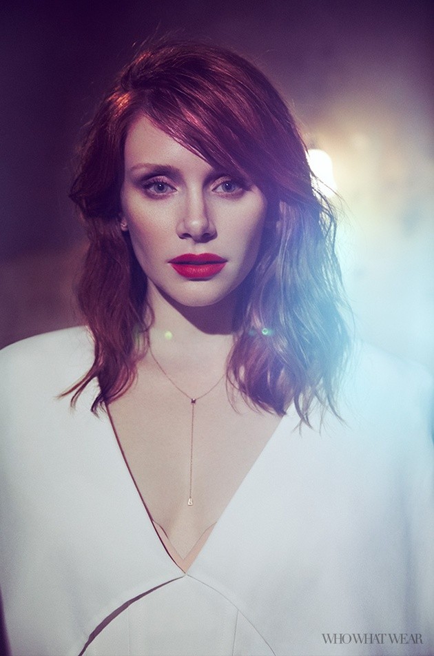 Gambar Foto Bryce Dallas Howard Berpose untuk Majalah Online Who What Wear Edisi Juni 2015