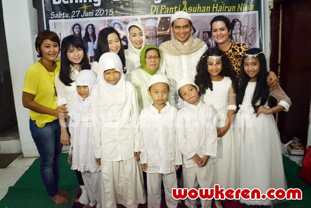 Krisna Mukti: Berita, Foto, Video, Lirik Lagu, Profil 