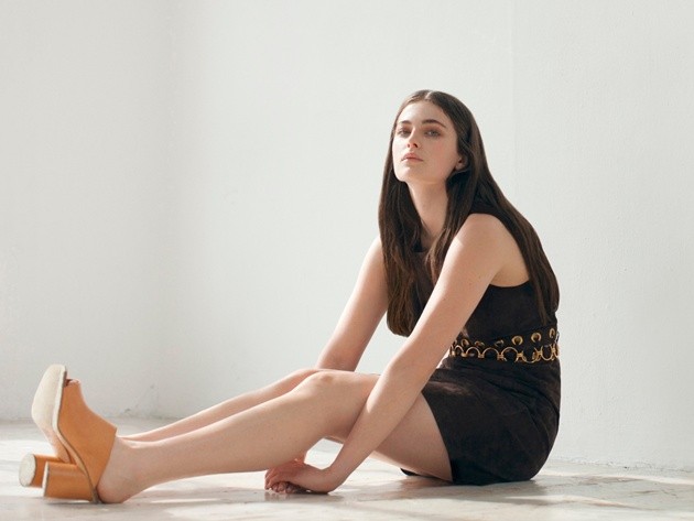 Gambar Foto Millie Brady di Majalah Farfetch Edisi Juni 2015