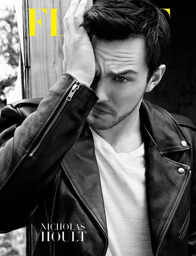 Gambar Foto Nicholas Hoult di Majalah Flaunt Edisi Summer 2015